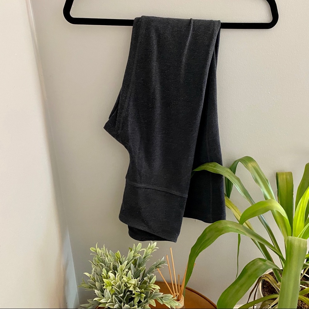 gently worn gray old navy yoga pants!